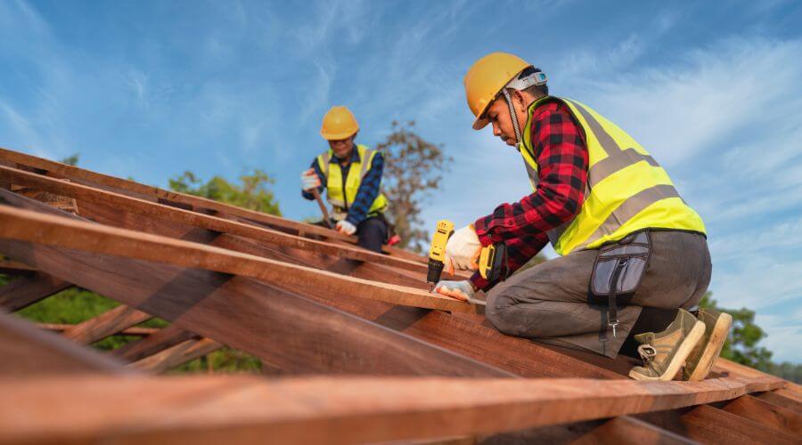 Professional Flat Roofing Installation services in Carlton, OR